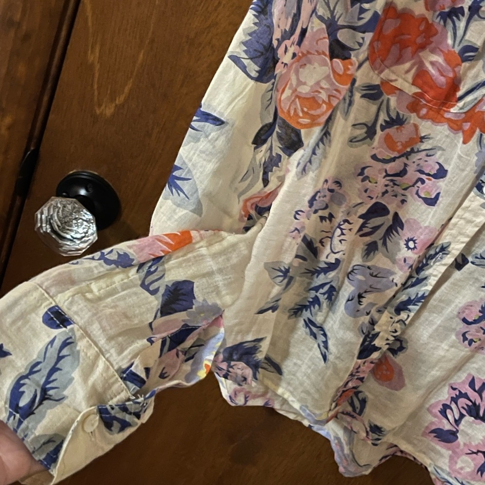 Chelsea & Violet button up blouse - Picture 3 of 5
